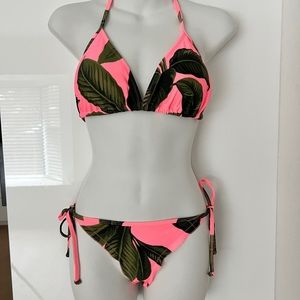 Eidon bathing suit. Pink bikini
